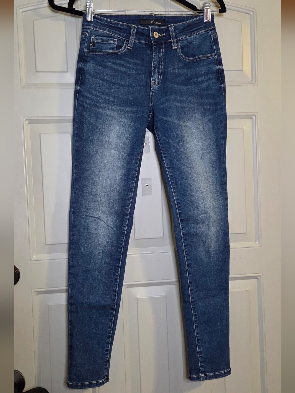 KanCan Medium Wash Skinny Jeans